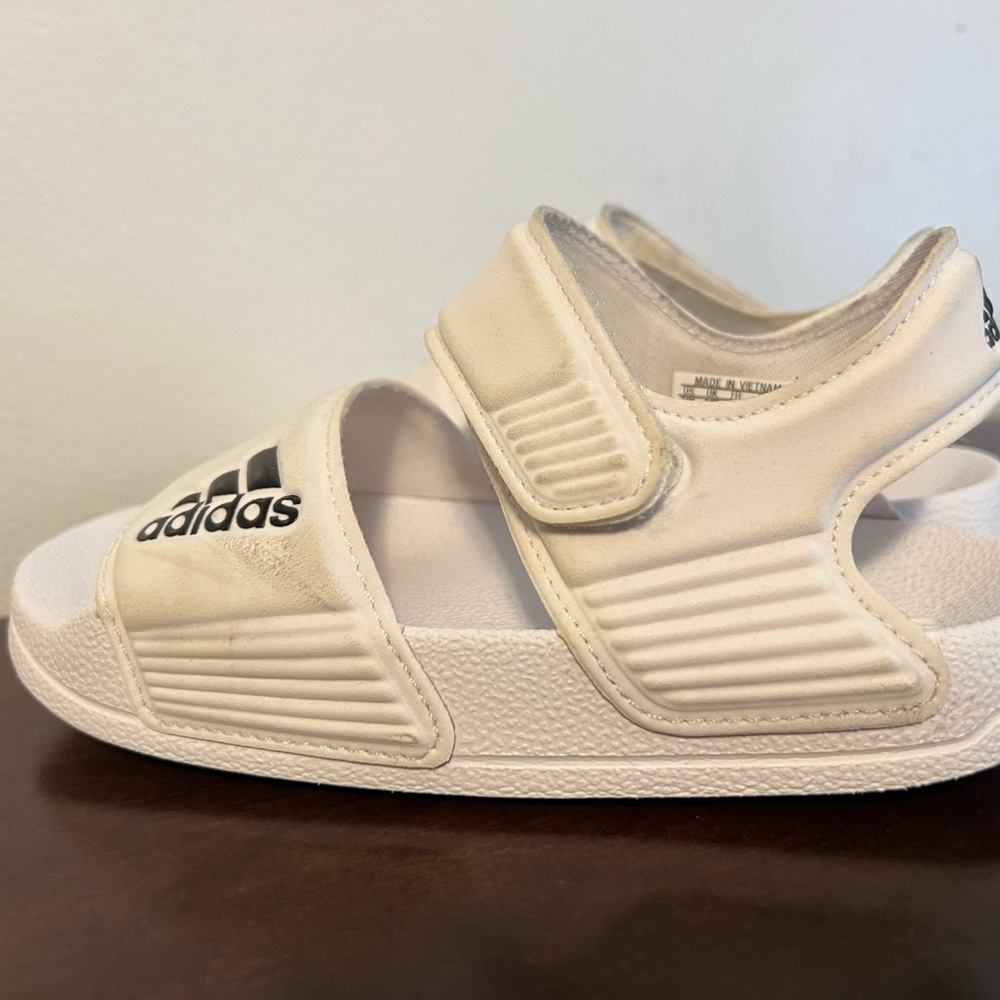 Adilette Sandals Adidas - Picture 4 of 7